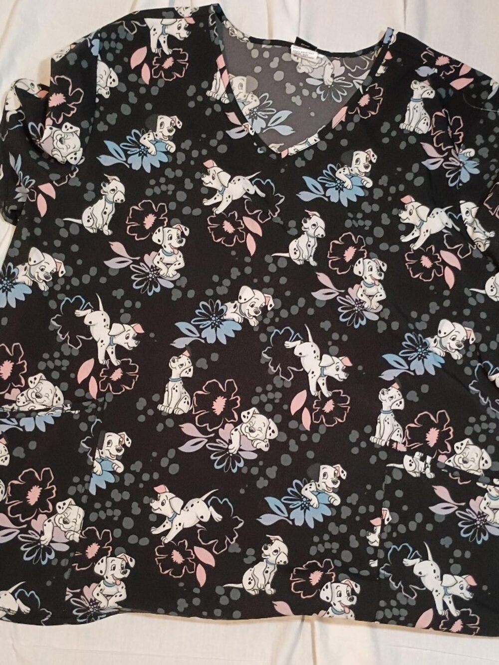 Disney/Scrub Top/Womens 3X/Black/101 Dalmatians Spot Puppy Print Nurse NWT Cute